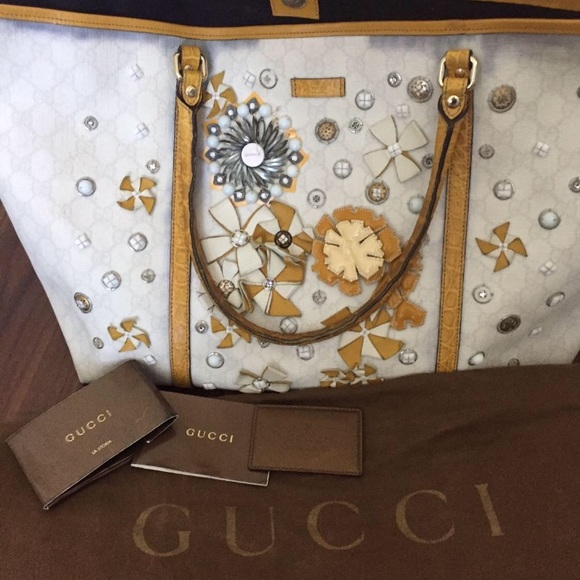 Authentic Gucci Limited Edition PVC Leather Bag - Picture 2 of 8